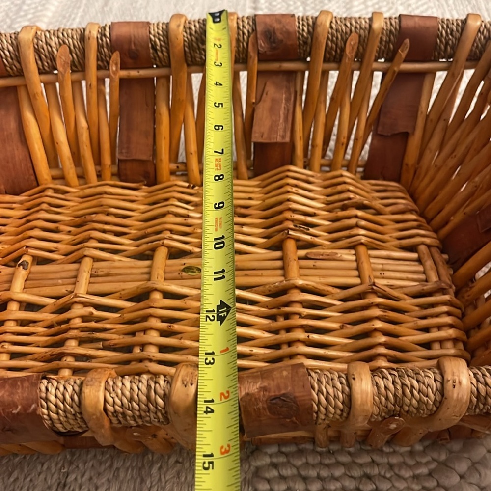 Rectangular Basket - Picture 6 of 7